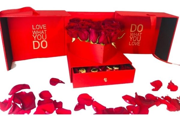Box Deluxe De Rosas Y Bombones
